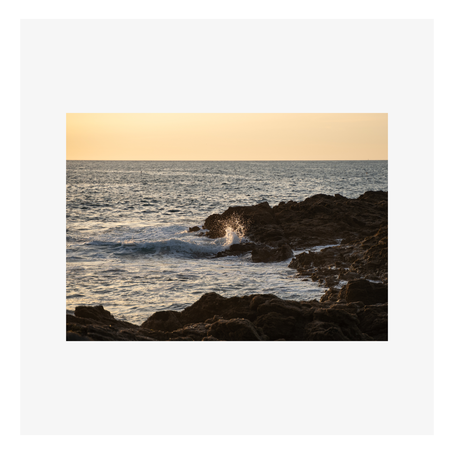 Wave by Zoé Amat - A6