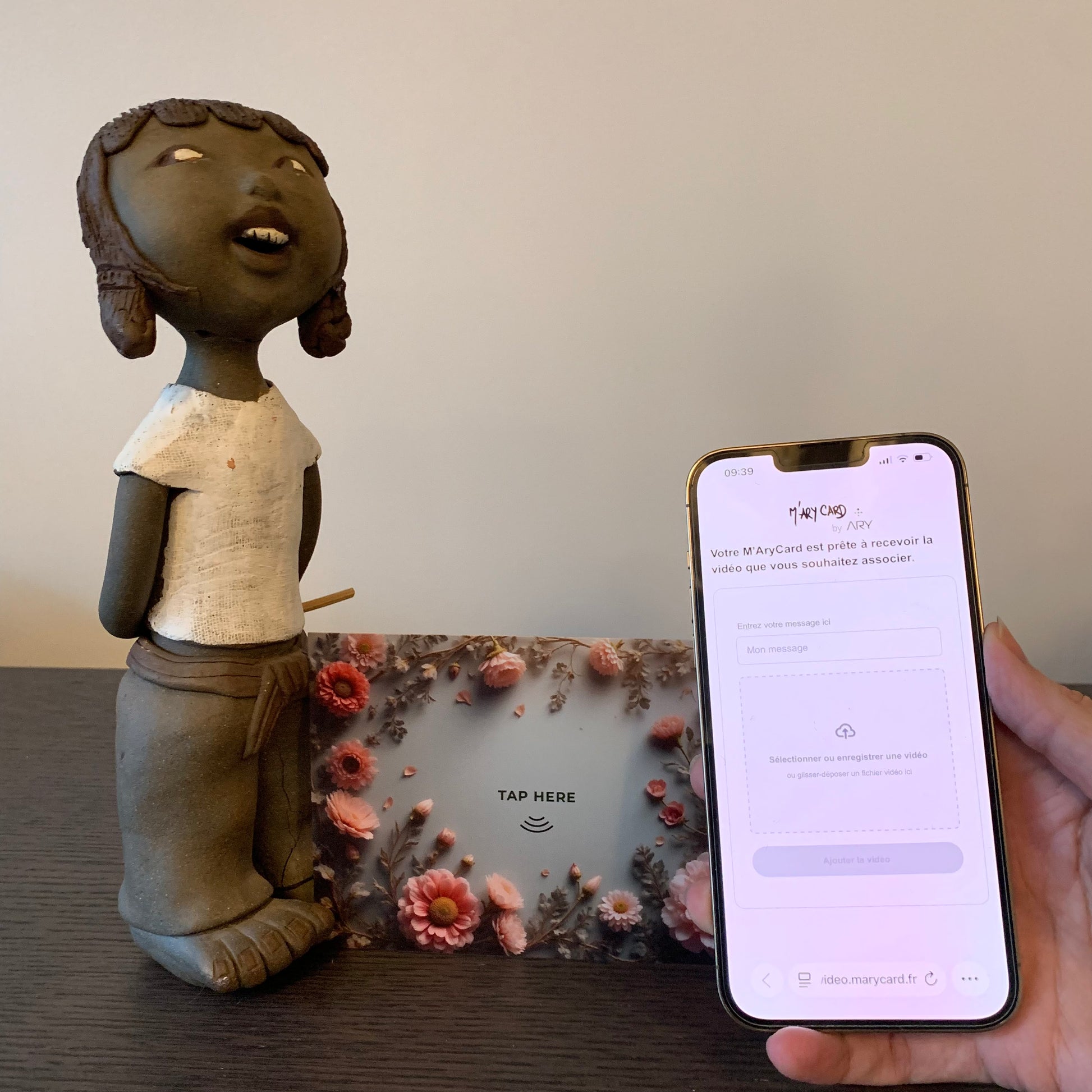 Carte M’AryCard avec video - NFC - design sans texte