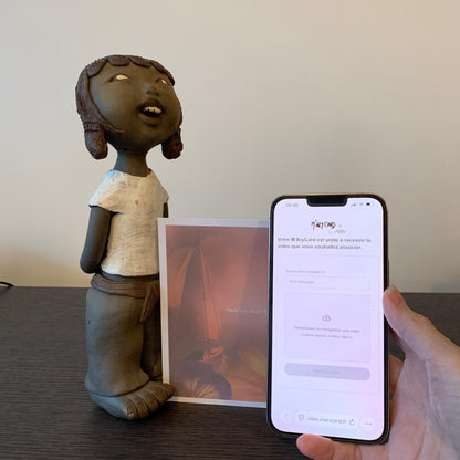 Carte M’AryCard avec video - NFC - design Inès